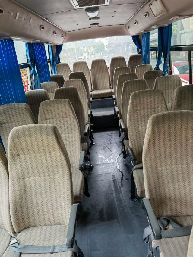 Used Yutong Mini Bus ZK6752D Yuchai Front Engine Good Passenger Coach 30 Seats 103kw