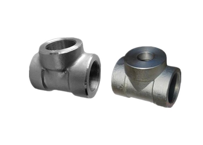 ASTM B564 UNS N06625 Steel Pipe Equal Tee High Pressure Class 6000 FNPT 2 1/4" Size