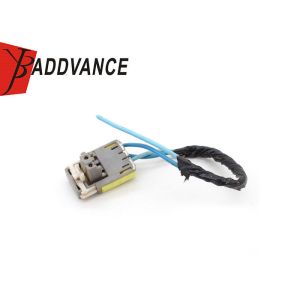 China Female Pbt Gf15 Driver Wheel Airbag Plug Under Seat For Honda Accord Civic Pilot HRV on sale