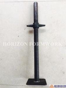 China Hi - Tensile Steel Adjustable Screw Jack / Base Jack Pipe 38x4mm Hot Dip Galvanized factory