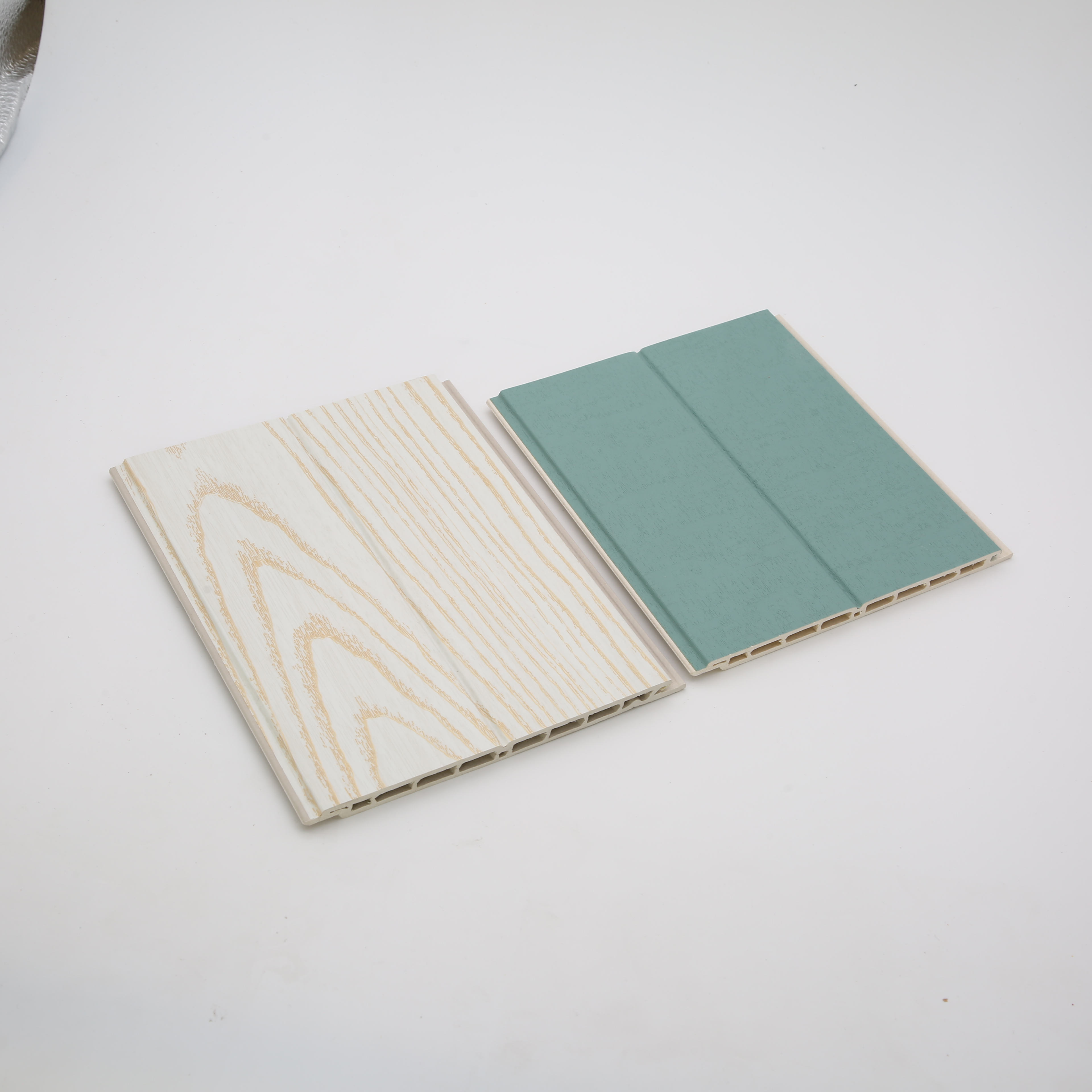 Prefabricated House Outdoor Panels Plastic Wood Composite Materials for Villa Apartment