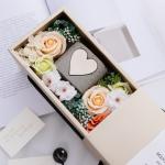 Recyclable Luxury Colorful Rigiding Packing Kraft Paper Gift Boxes With Your Own