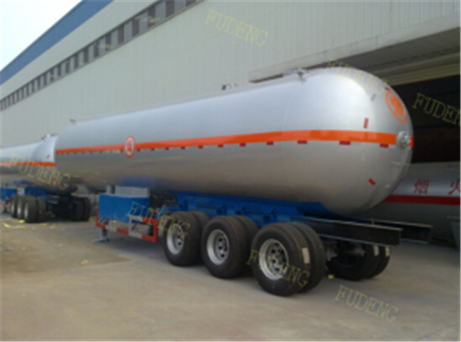52000 Liters LPG Tank Trailer Mechanical / Air Suspension Max Payload 25 Tons