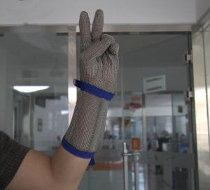 China SS-02 19mm length industrial labor gloves slaughterhouse stab-resistant stainless steel mesh gloves factory