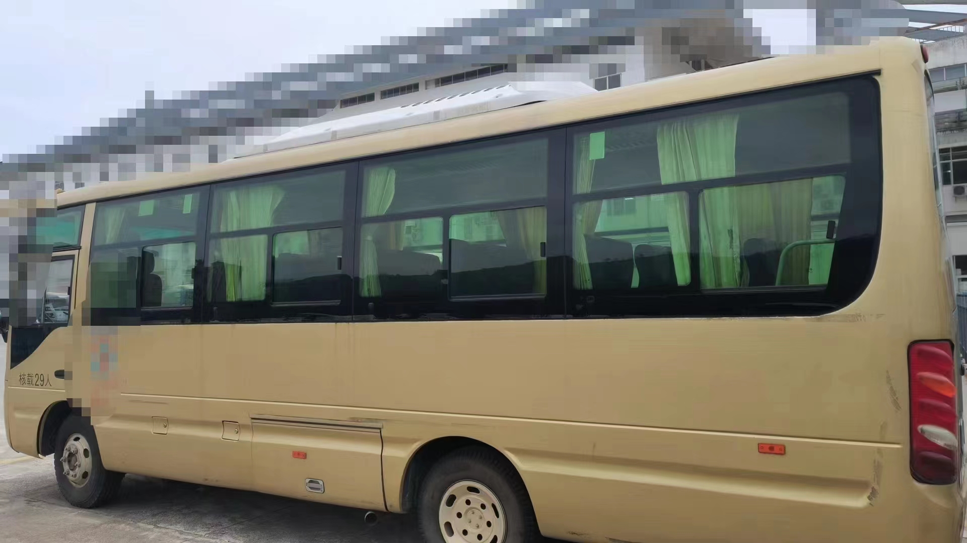 2017 Year 29 Seats Yutong Used Mini Bus Zk6752d with Front Engine and 45000km Mileage