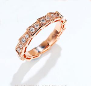 China Serpenti Viper 18K Gold Diamond Rings 3.5g 18K Rose Gold Wedding Band factory