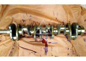 China S6D95L Diesel Engine Crankshaft Komatsu Engine Parts Small Engine Crankshaft factory