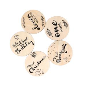 China Baby Monthly Milestone Cards Wooden Printed Milestone Discs for Baby Newborn Gifts-customized design accept factory