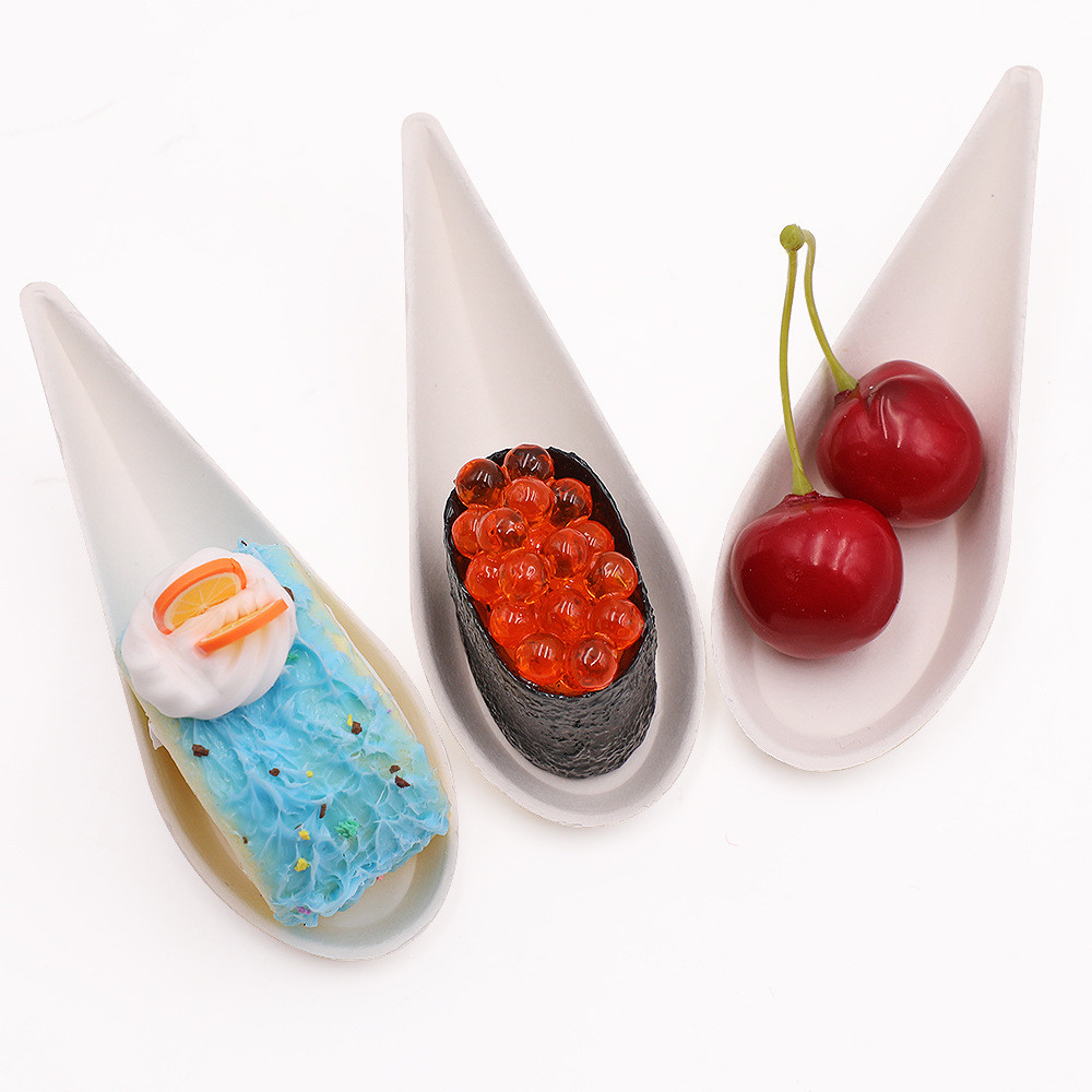 Biodegradable tear drop spoon shape sugarcane fruit dish disposable bagasse paper sauce fish tray