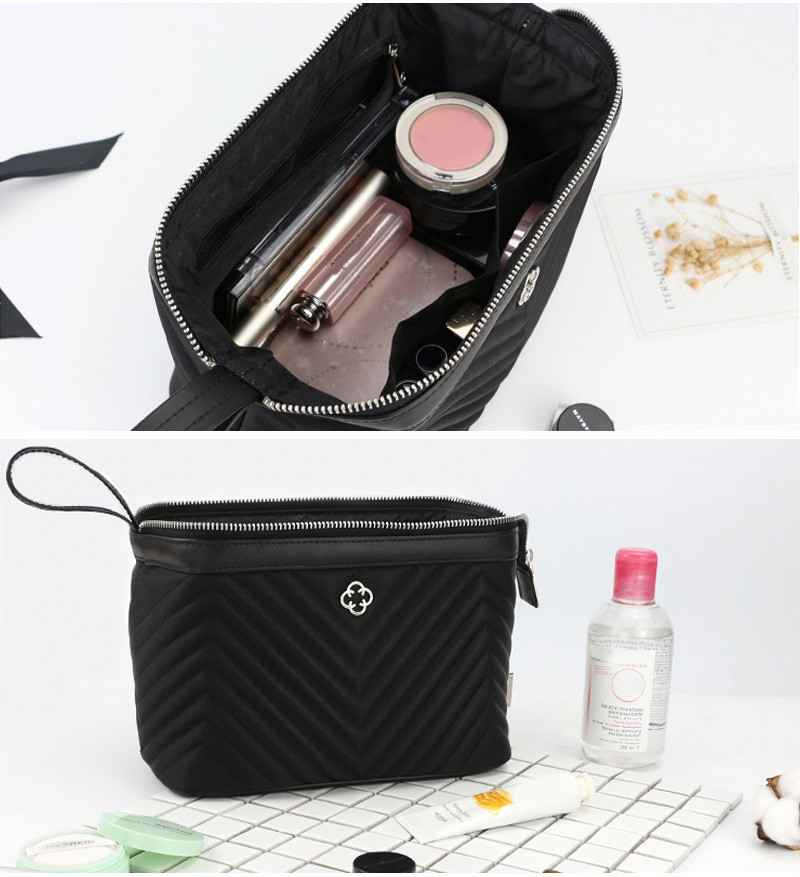 Black Luxury Professional Cosmetic Bag Waterproof Portable Travel