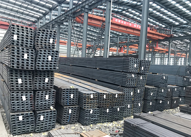 Hot Rolled Galvanized Steel Profile 50mm * 150mm Steel C Channel Beam Q235