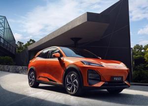 China Changan Electric Car DEEP BLUES07 Extended Range New-Energy-Vehicles For Sustainable Driving factory