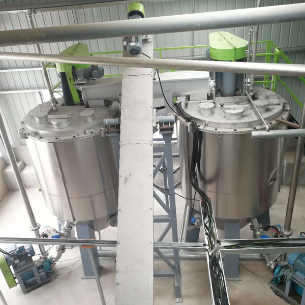 Streamlined PET Bottle Washing Line 490kw Industrial Plastic Recycling Machine 500 - 3000kg/H
