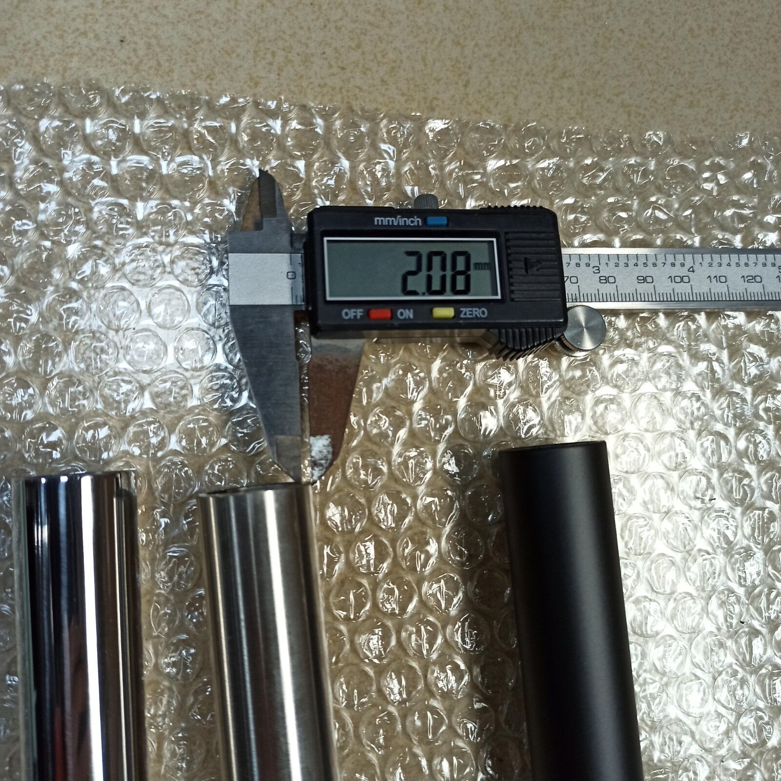Sliding Door Bar with 25mm Diameter Stainless Steel Pipe and High Corrosion Resistance