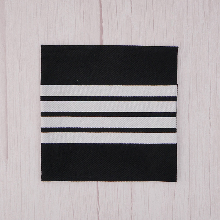 Skin-Friendly Pure Cotton And Linen Sweat Absorbent Striped Material Fabric For Casual Shirt