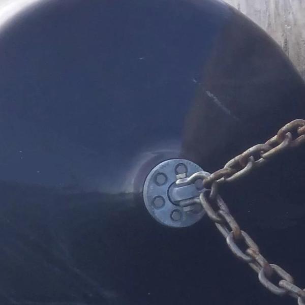 2x4m Floating Foam Fender With Chain Net 70kg/M³ Density 19mm Polyurea Thickness