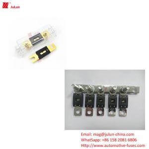 China Bipolar Automotive Spare Parts Plastic Housing Fuse Holder Rated Voltage 32V / 48V / 72V factory
