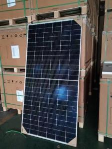 China Grade B Jinko 530w White Backsheet Monocrystalline Solar Panels factory