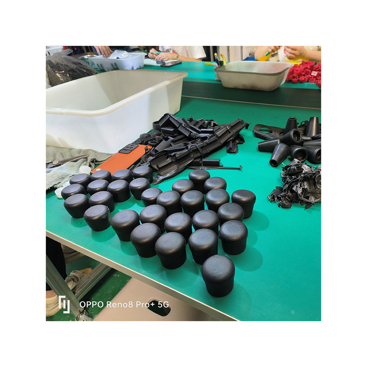 H Shape Wiper Rubber Strip Silicone Weatherproof With Moulding Processing