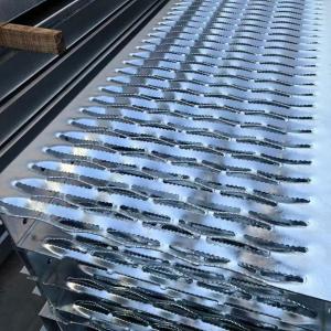 China 1.5mm Expanded Metal Sheet 30mm Swm factory