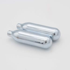 China Food Grade 8g Cream Chargers Silver Color Accept Logo factory
