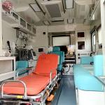 Diesel 4x2 Ambulance ICU Emergency Car Rehabilitation Vehicle with Medical