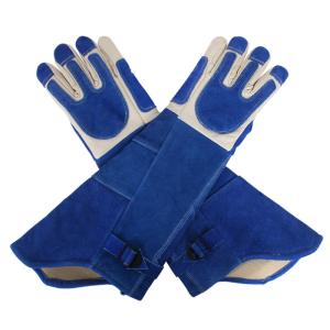 China Animal Anti Bite Protective Gloves Length 55CM Extra Long Design factory