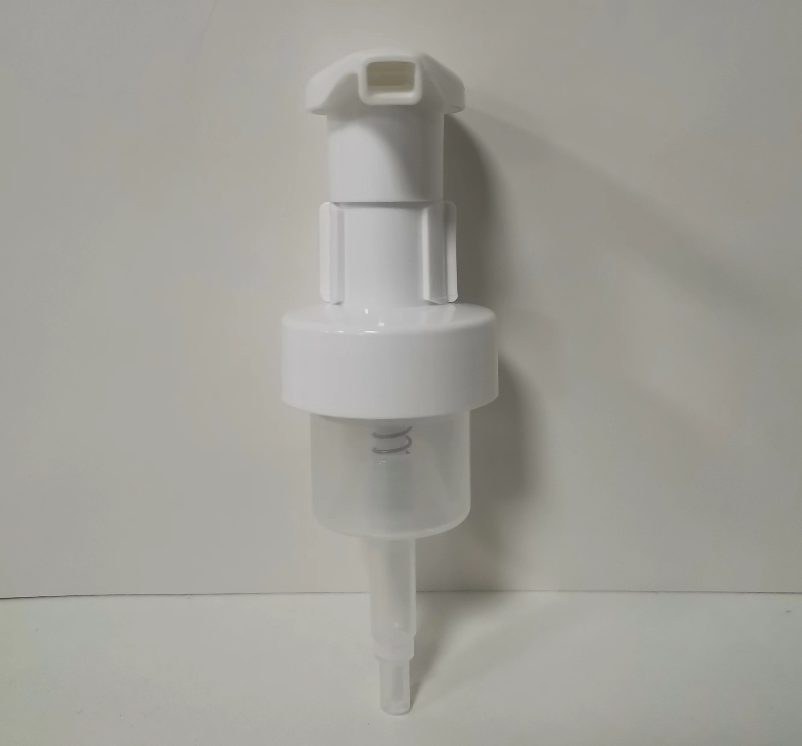 Bottle Foam Pump With Transparent Tube And Clip Lock - Customizable Design