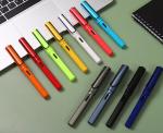 Plastic pen advertising pens with customized logo business signature pen gift