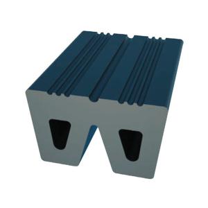China Max Length 2000mm Tugboat Boat Bumper W Type 300H 400H Marine Rubber Fender factory