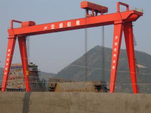 China Lifting Motor Goliath Shipyard Cranes For Building Vessels factory