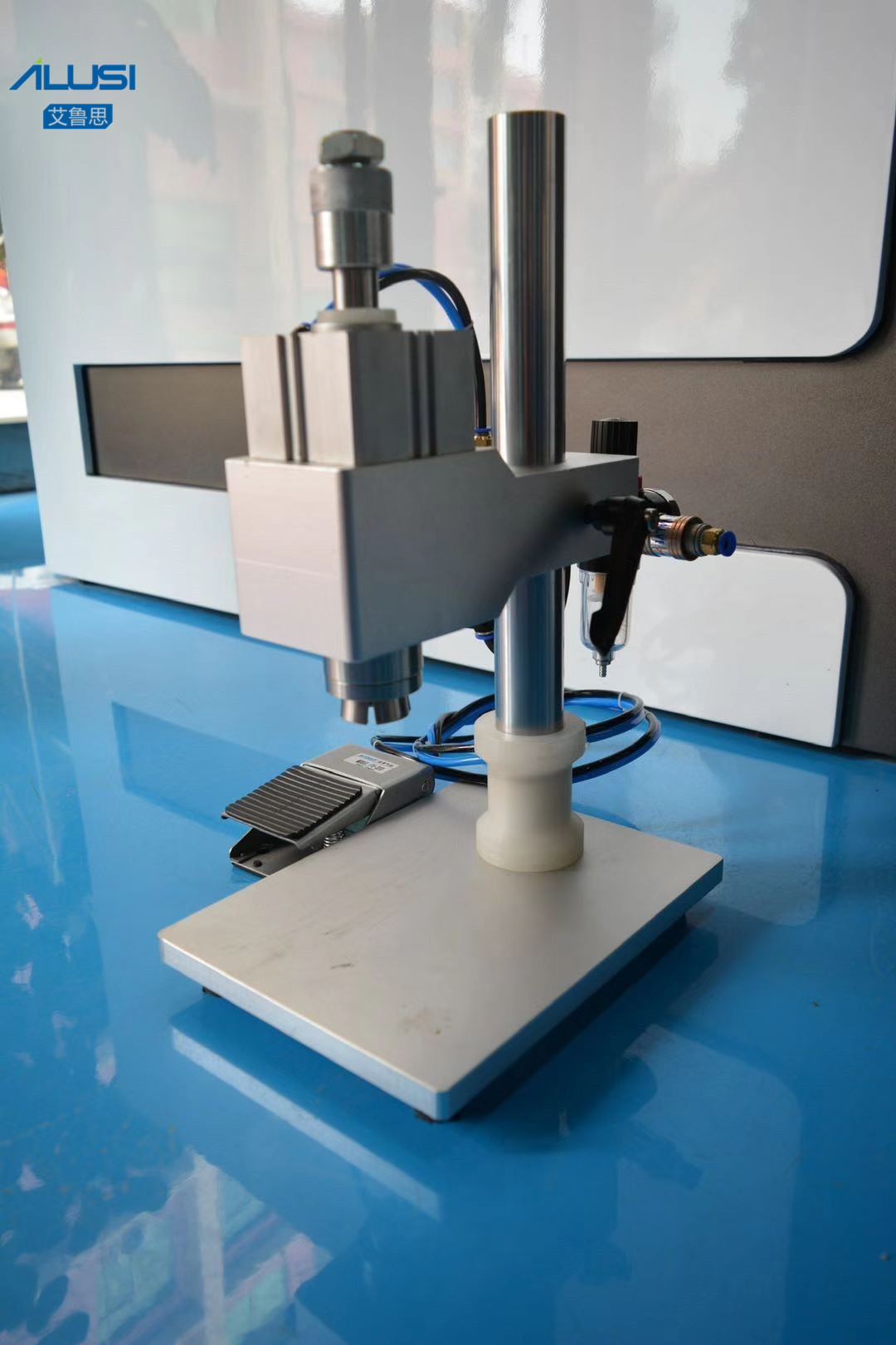 Semi Auto Tabletop Vial Spray Bottle Crimper Perfume Bottle Pressing Capping Machine