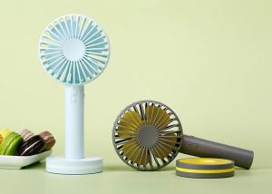 China Compact USB Powered Personal Fan , Micro USB Cooling Fan Integrated Simple Appearance factory