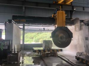 China Block Cutting Machine For Granite And Marble factory