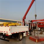 3.2 Ton Dongfeng Truck 4x2 Right Hand Driving Mounted Crane for Municipal