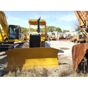 China                  Nice Used Crawler Bulldozer Cat D4h with Open Cab, Secondhand Caterpillar Track Dozer D4h D5h D5m D5n Available for Selection              on sale