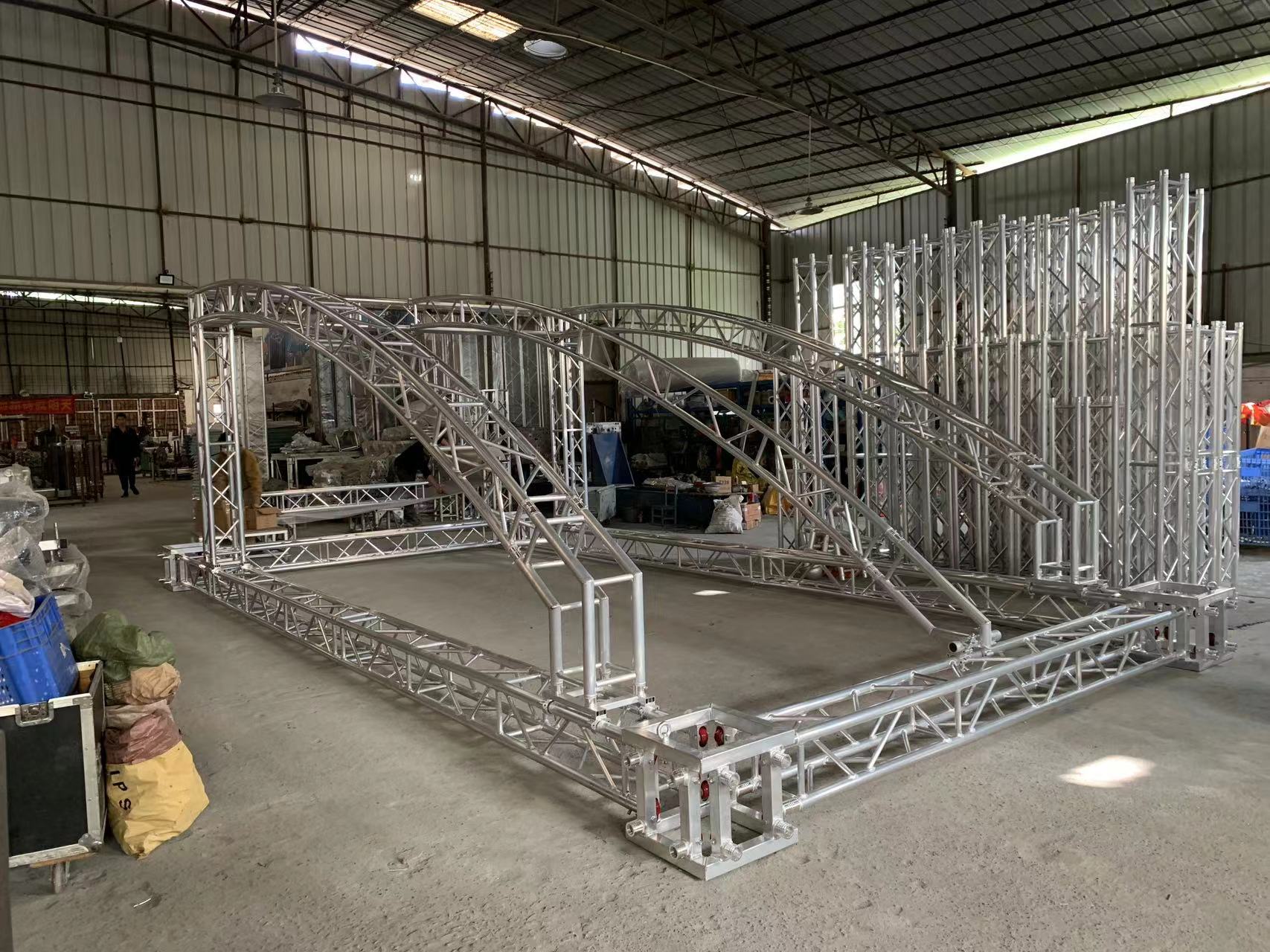 400x400mm Aluminum Stage Truss System , Triangle Lighting Truss For Events Concerts