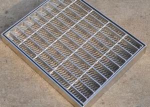 China Walkway Trench Drain Covers Stainless Steel 6mm Twist Steel Cross Bar factory