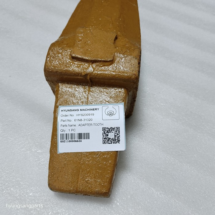 Excavator Bucket Adapter 61N8-31320 For R290LC7 R300LC7 R320LC7