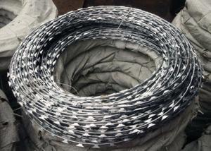 China ISO9001 Hot Dipped Galvanized Barbed Wire , Q195 Concertina Razor Coil factory