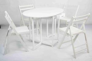 China Garden Wooden Outdoor Furniture Folding Table And Chairs For Entertaining Space factory