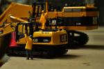 Cat320dl Excavator Model 1/50 Scale | Caterpillar Alloy Collectible Replica