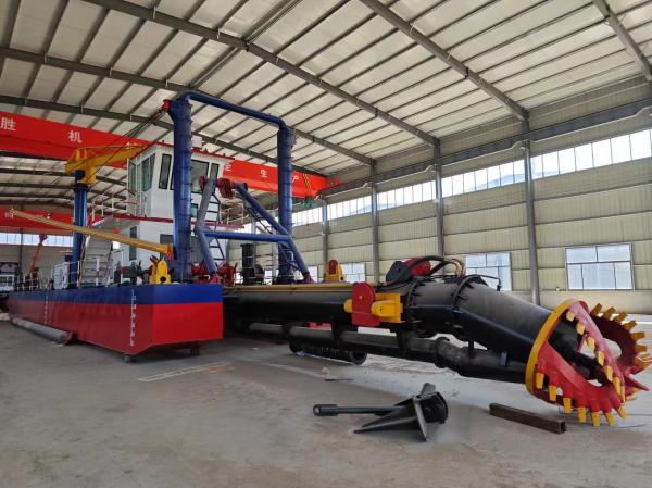 Cutter Sand Dredging Machine Low Rate 3800m ³ 20 Inches For Dredging Waterways