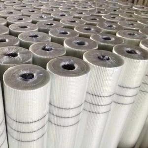 China Different colors and alkali - resistant fiberglass stucco mesh used as the construction material factory