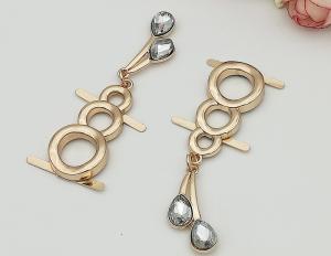 China Shoe Accessories Zinc Alloy Buckle Different Sizes / Colors Corrosion Resistant factory