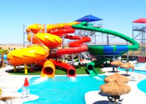 China Giant Spiral Water Park Slide , Custom Pool Slides For Kids / Adults on sale