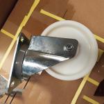 660lbs Capacity 4inch Nylon Casters With Swivel Top Plate