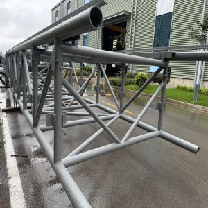 China Q235B Q355B Steel Truss Structure Steel Stadium Construction Project factory