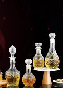 China Suitable for whiskey and foreign wine bottle containers, standard carved beverage glass bottles factory