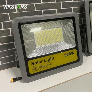 China Wholesale Price 200W 300W Led Solar Flood Light with Die-casting Aluminum for Garden Parking Lot Outdoor Led Flood Lamp factory